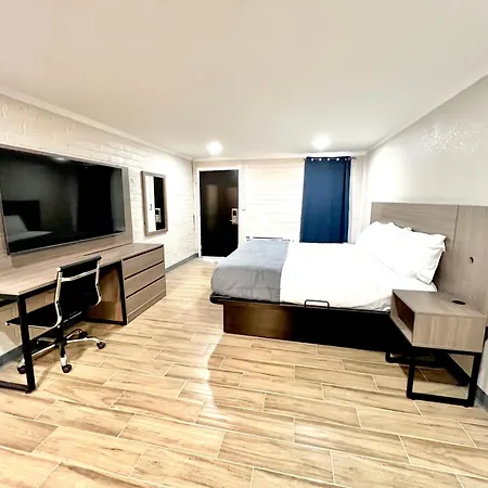 Economy Suites Extended Stay