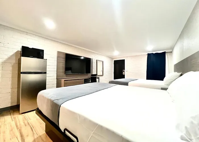 Hotel Economy Extended 2*
